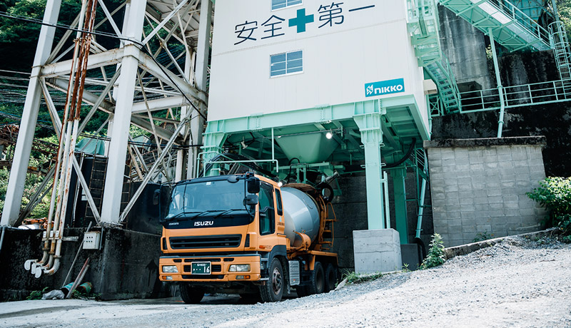 生コン・砕石製造工場